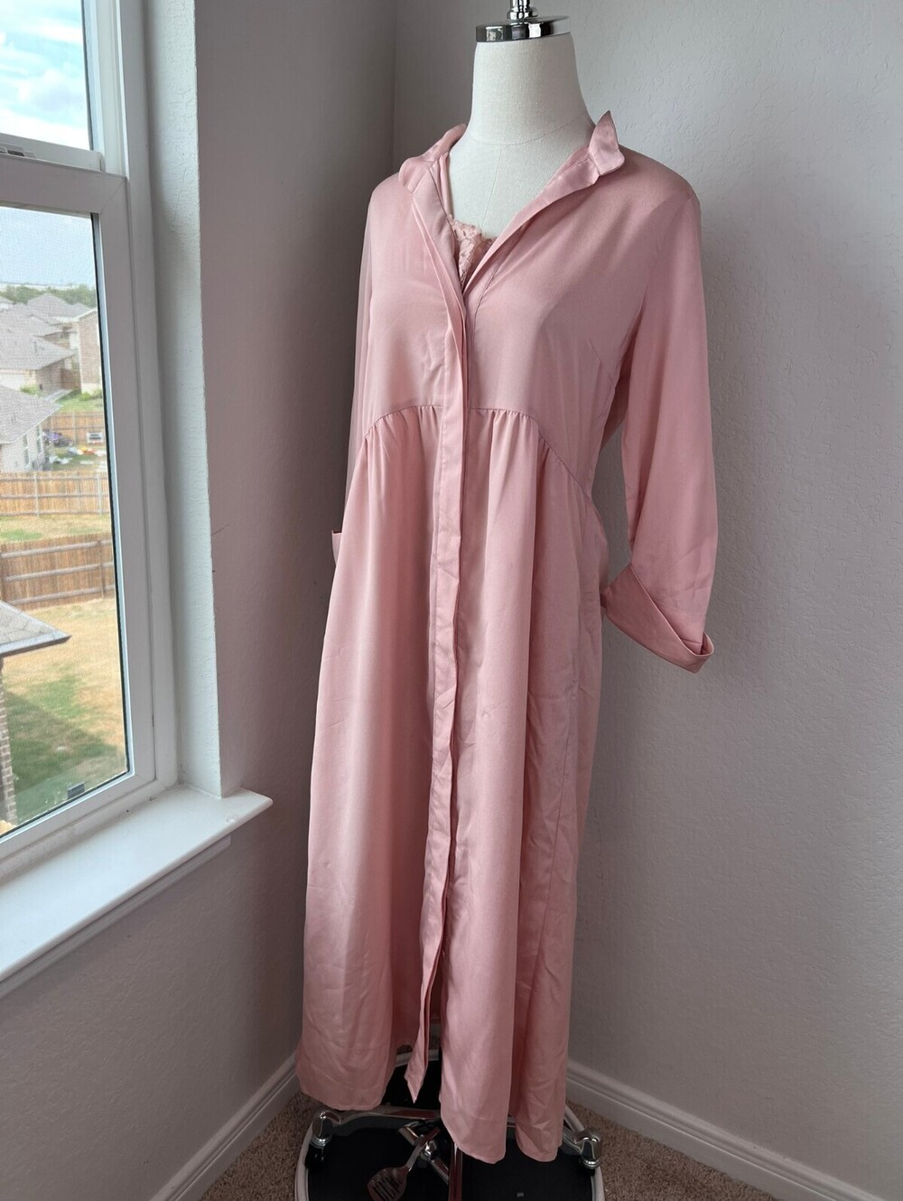 Tuckernuck Pink Midi Dress 3/4 Sleeve Button Up Light Weight Small